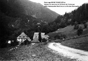 COLO JEUNE FRANCE 1952 hameau des Perriches et la vallee des Mamouths